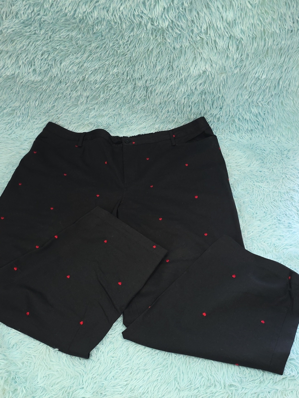 The Paragon Black Wide Leg Pants Red Hearts 2X